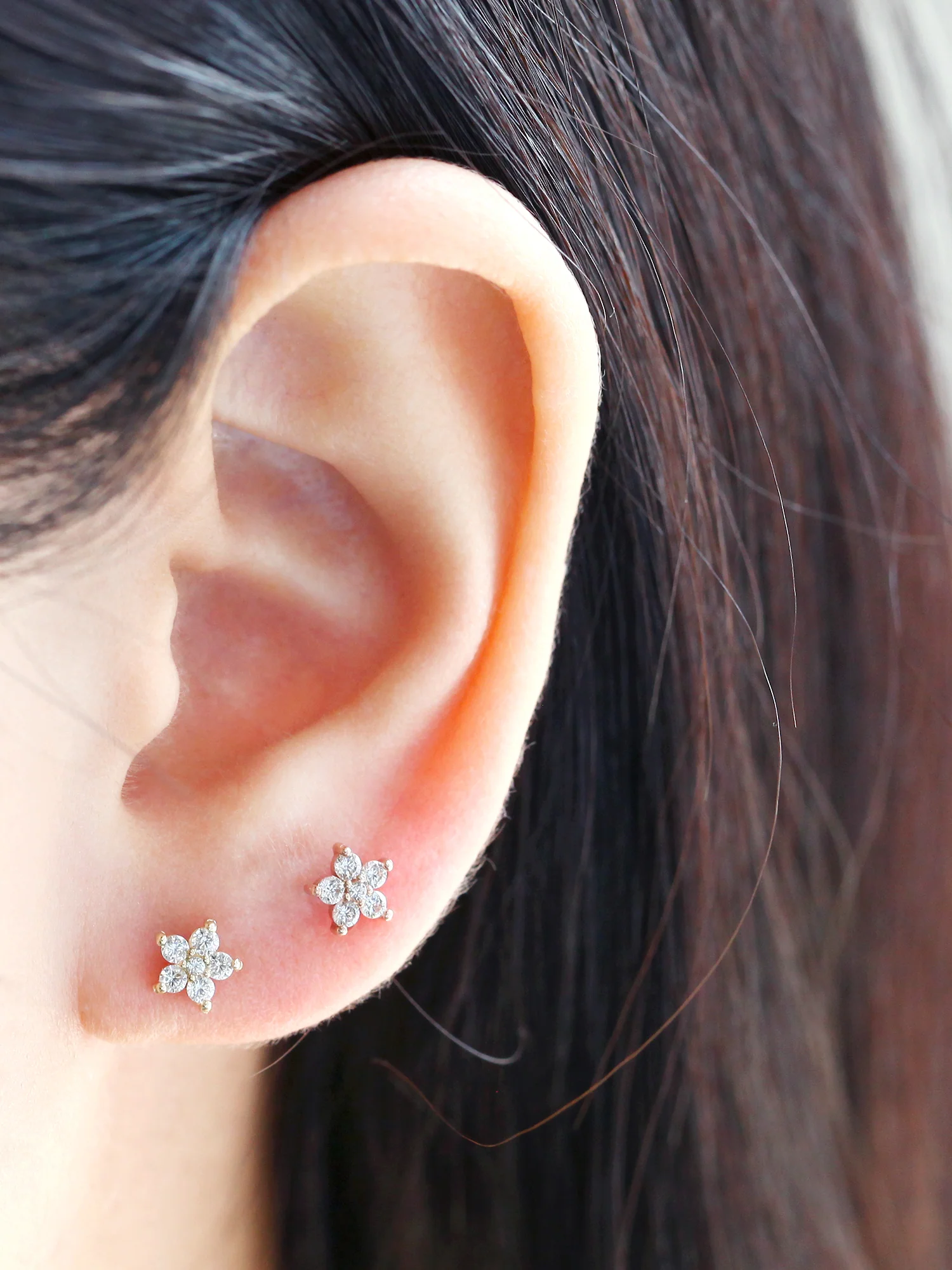 14K Gold Best Flower Labret Piercing 18G16G - Image 6