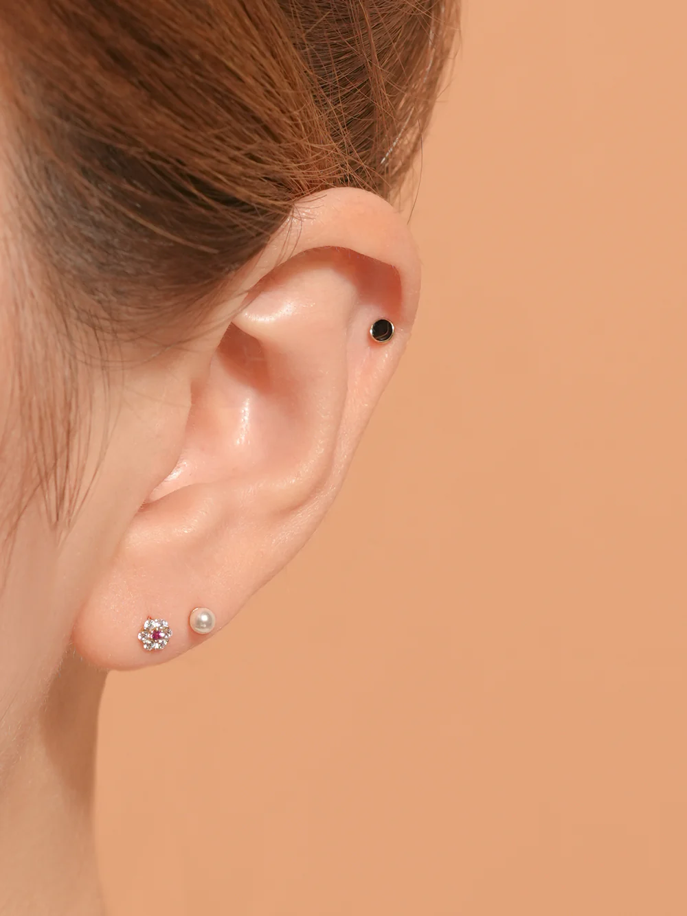 14K Gold Basic Pearl Internally Threaded Labret Piercing 20G - Image 4