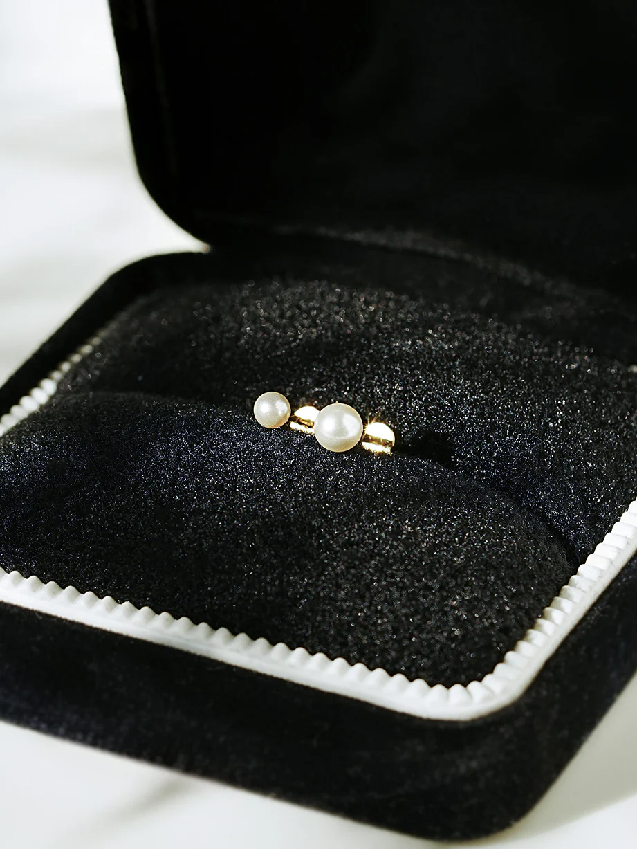 14K Gold Basic Pearl Internally Threaded Labret Piercing 20G - Image 5