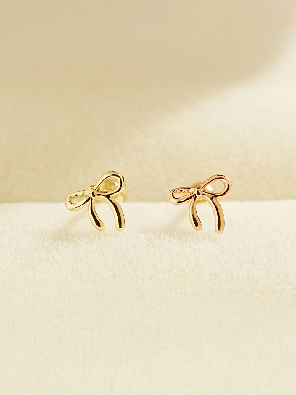 14K Gold Candy Ribbon Cartilage Earring 20G18G16G - Image 6