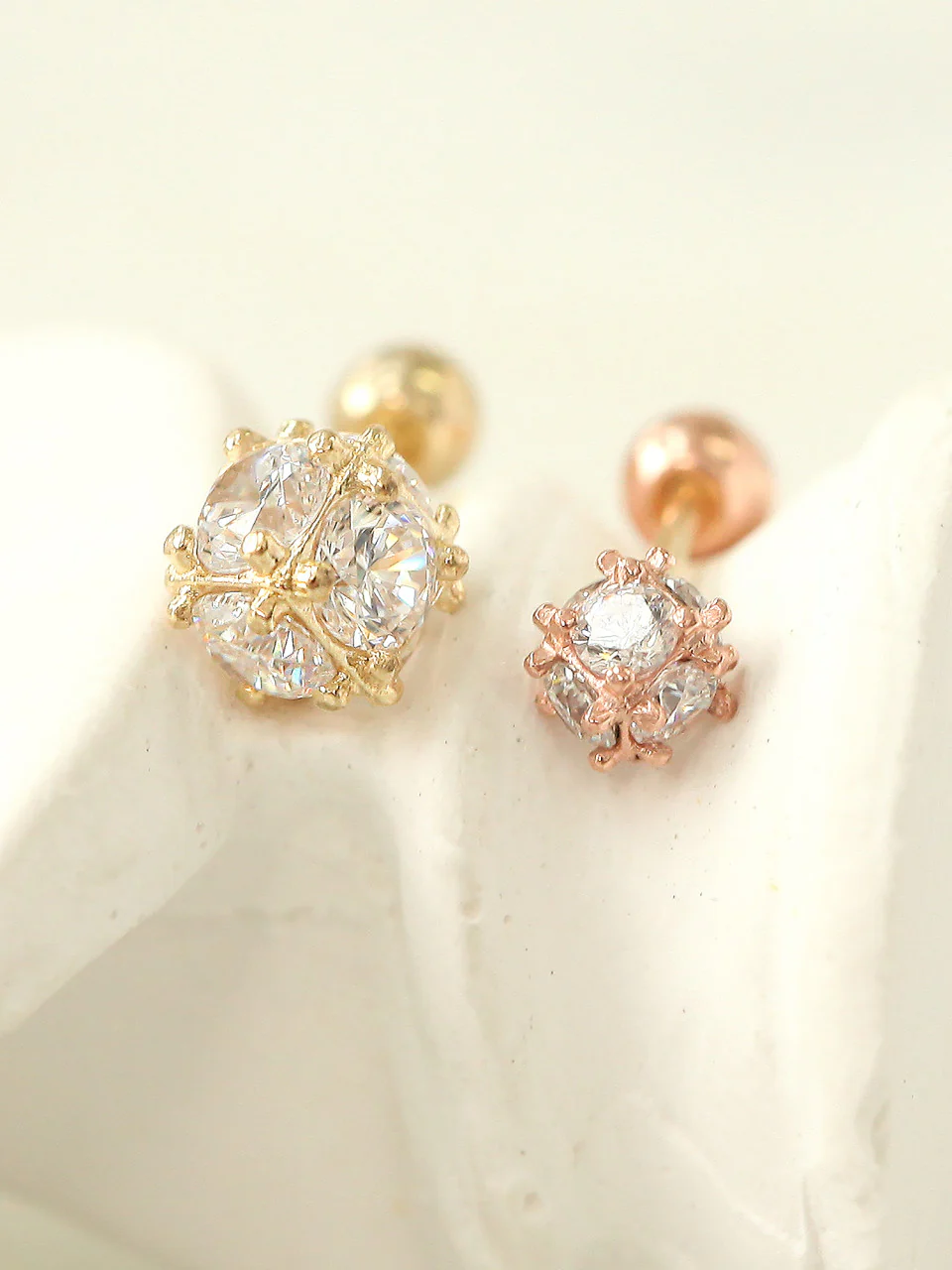 14K Gold Crystal Cubic Ball Cartilage Rook Earring 20G - Image 5