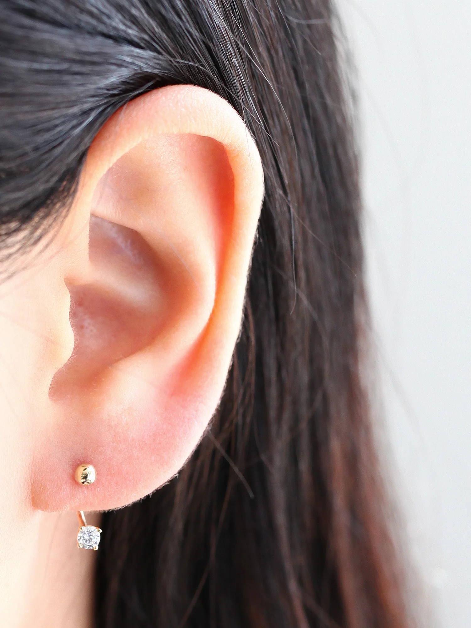 14K Gold Round CZ U shape tragus piercing 18g - Image 7