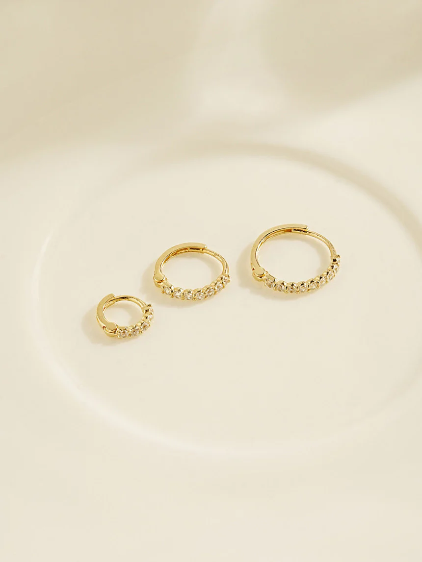 14K Gold Daily CZ Cartilage Hoop Earring - Image 6