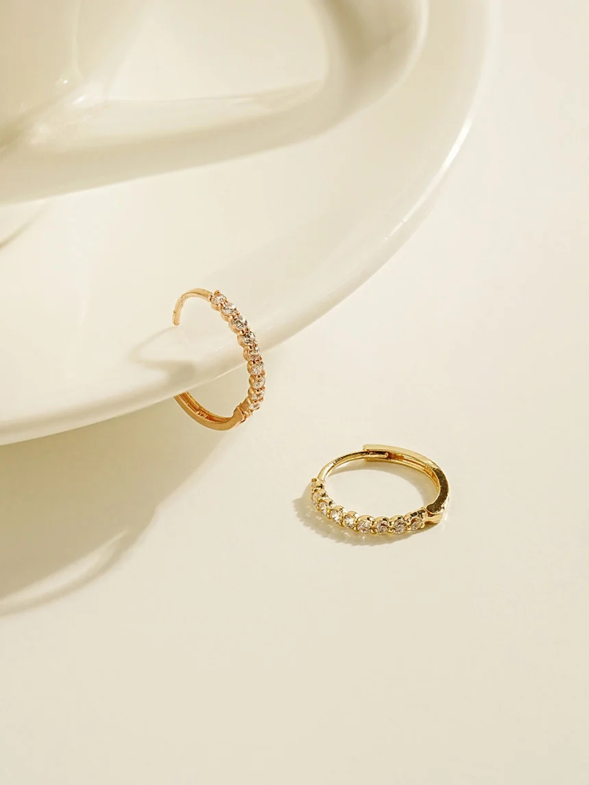 14K Gold Daily CZ Cartilage Hoop Earring - Image 7