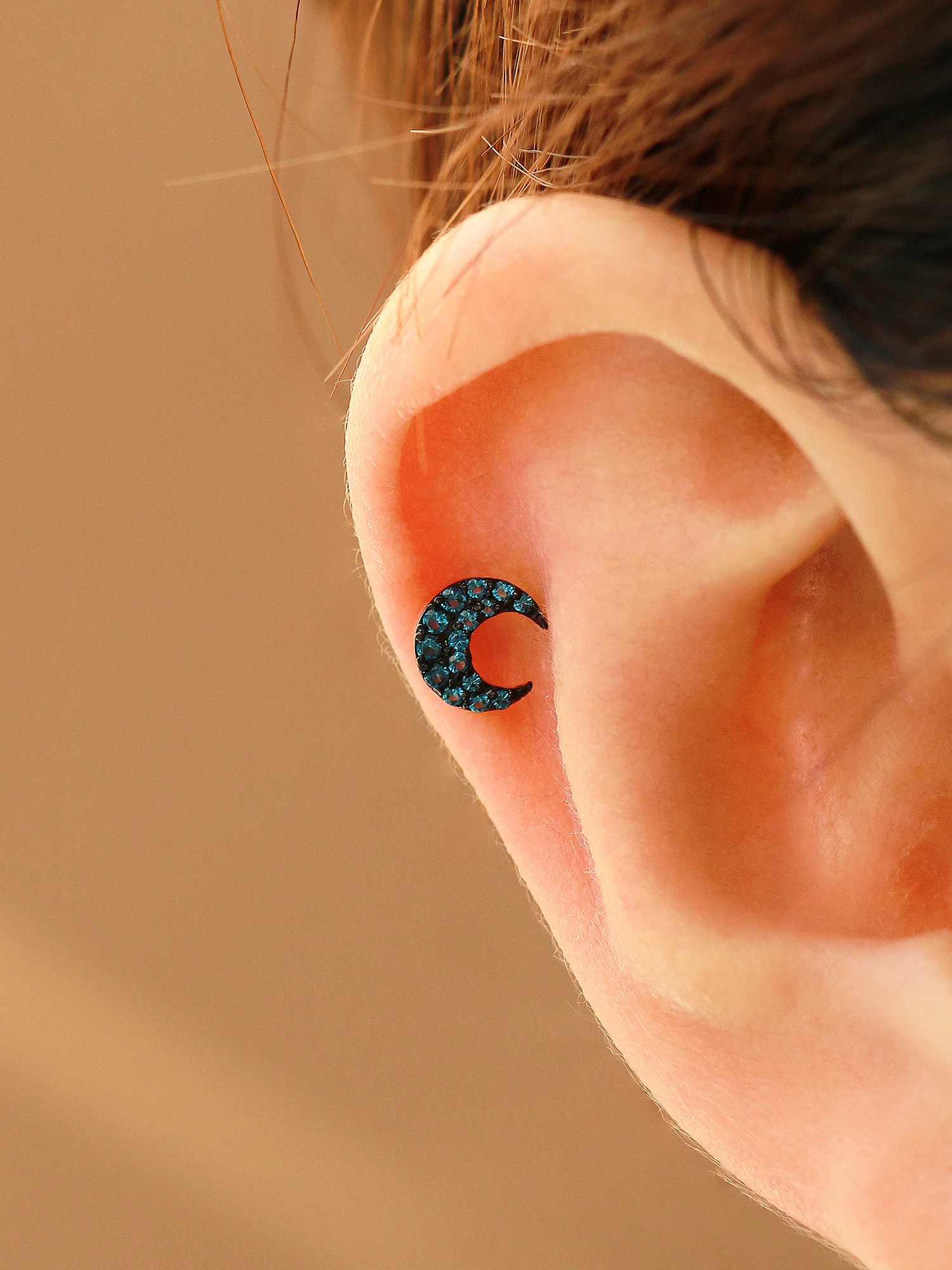 14K Gold Delicate Crescent Labret Piercing 18G16G - Image 7