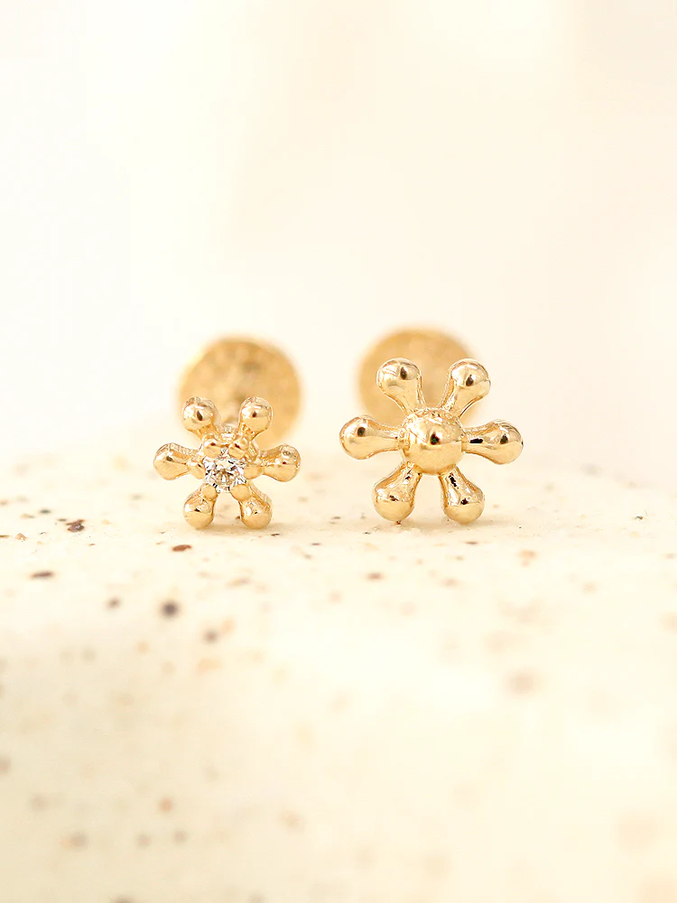 14K Gold Flower Ball Cubic Labret Piercing S,M 18G16G - Image 4