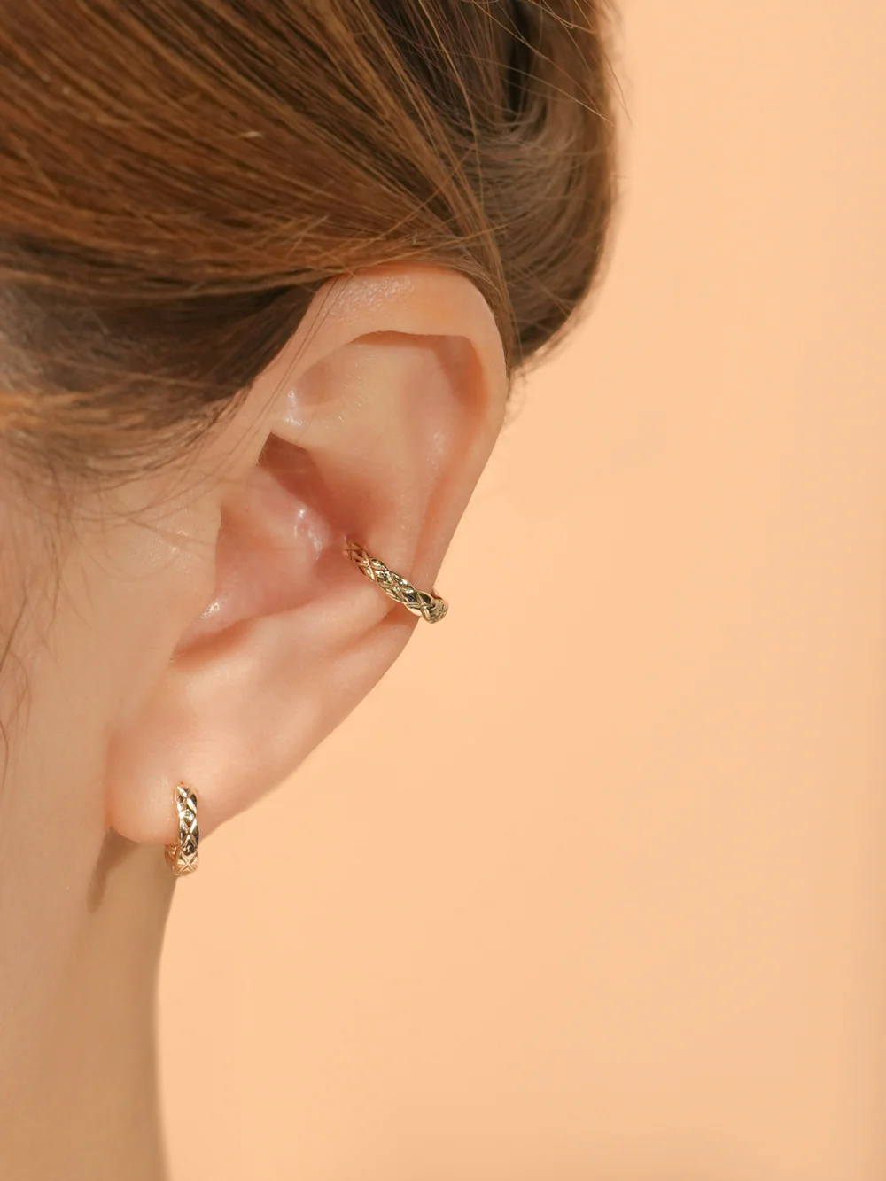 14K Gold Glow Cartilage Hoop Earring - Image 14