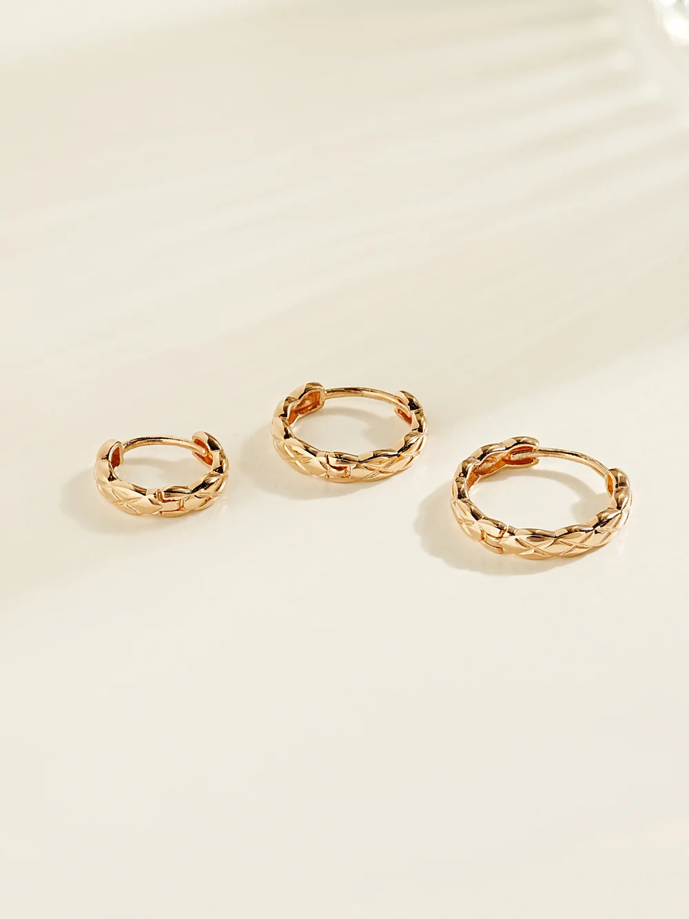 14K Gold Glow Cartilage Hoop Earring - Image 3