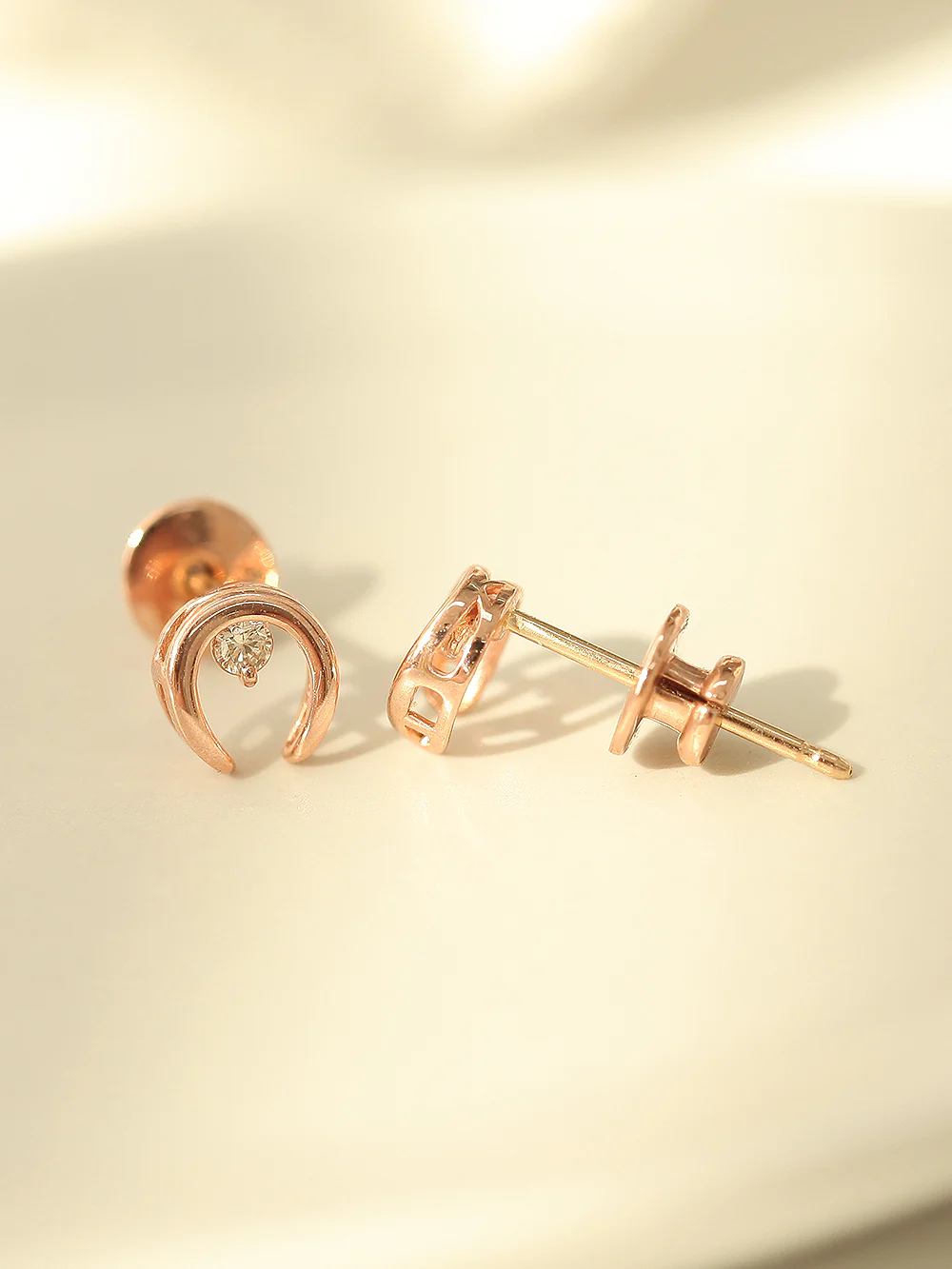 14K Gold Horse Hoof Cognac Diamond Earring - Image 3