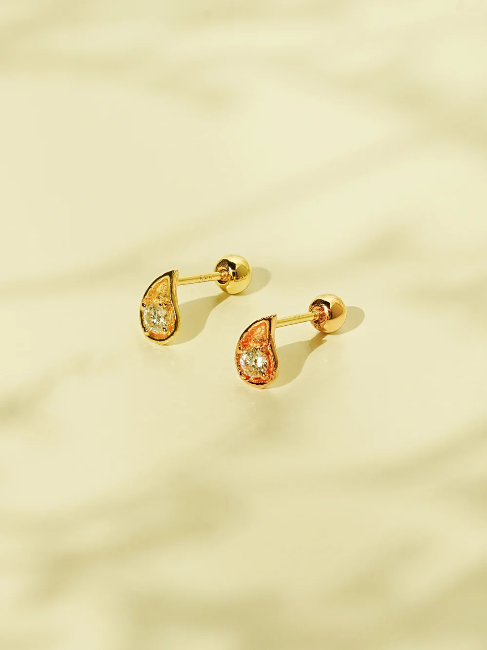 14K Gold Moissanite Dia Prism Cartilage Earring 20G18G16G - Image 7