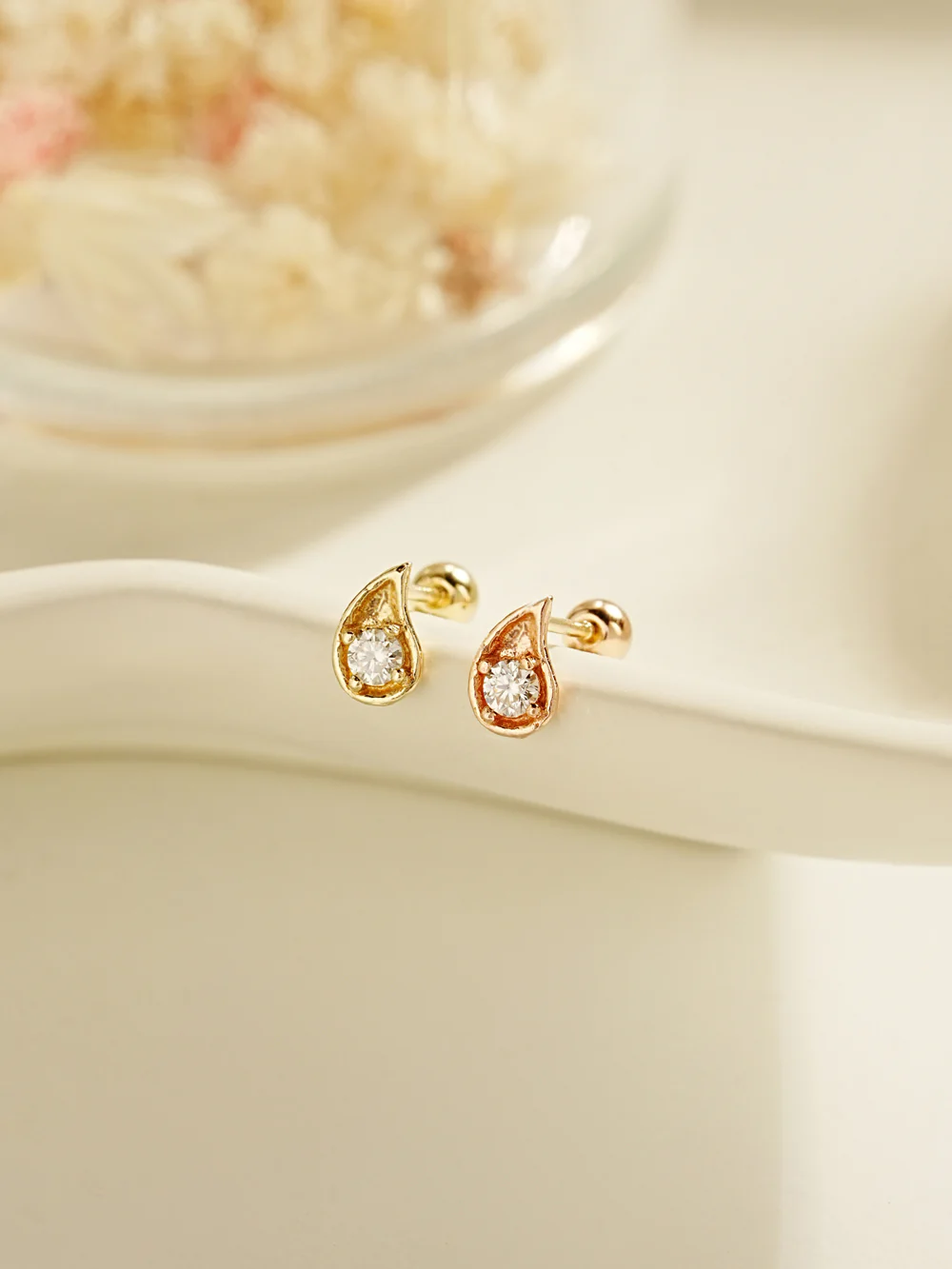 14K Gold Moissanite Dia Prism Cartilage Earring 20G18G16G - Image 9