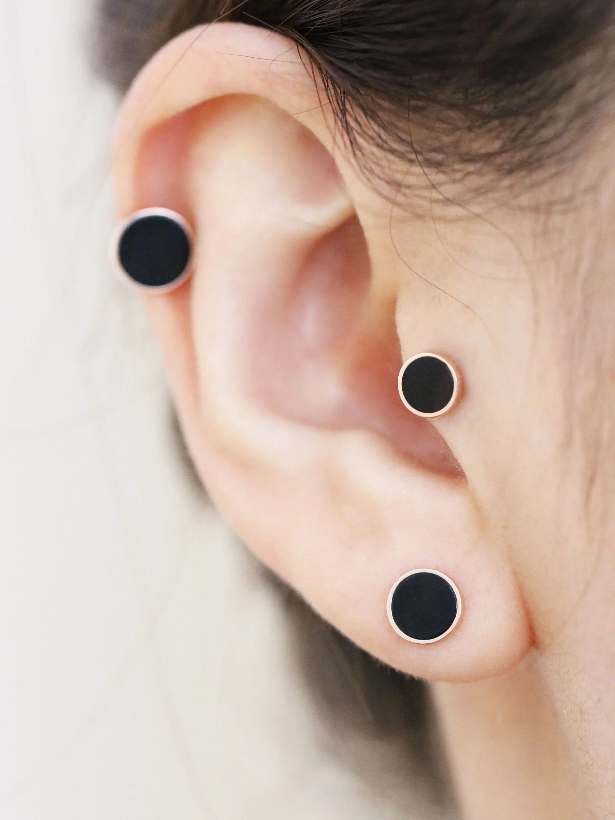 14K Gold Onyx Cartilage Earring S,M,L 18G16G - Image 9