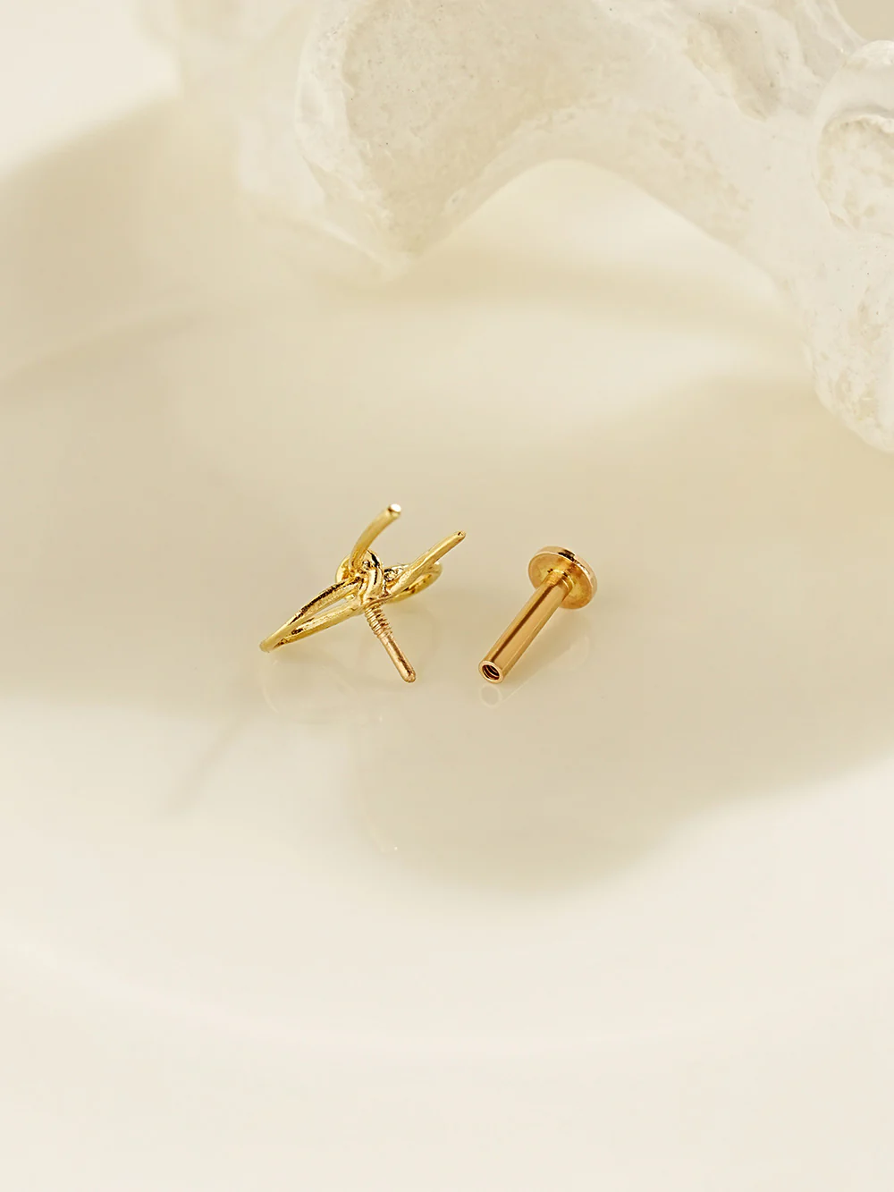14K Gold Ribbon Internally Threaded Labret Piercing 20G18G16G - Image 10