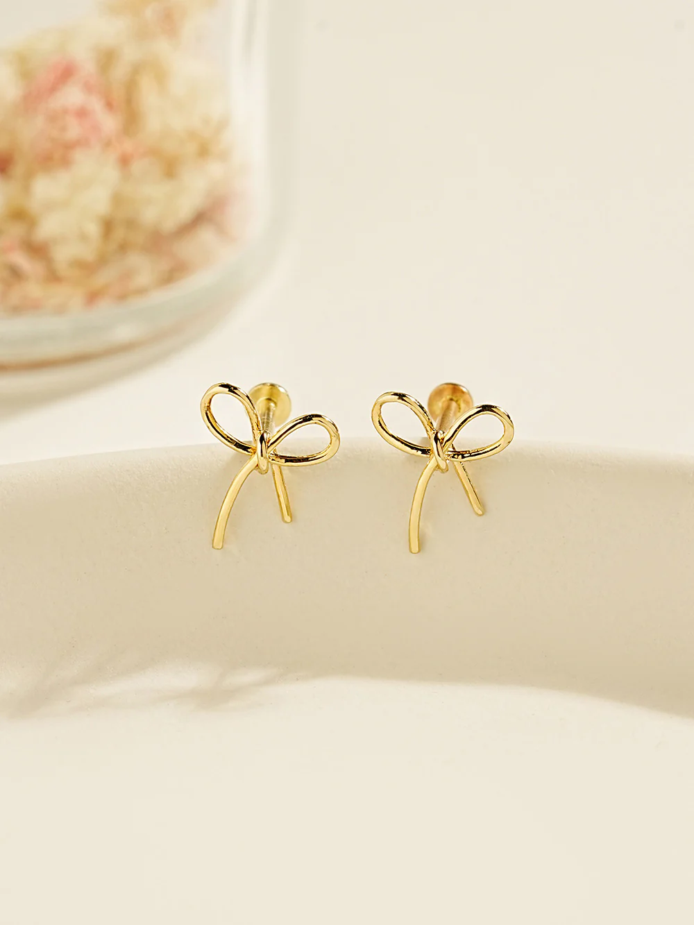 14K Gold Ribbon Internally Threaded Labret Piercing 20G18G16G - Image 5