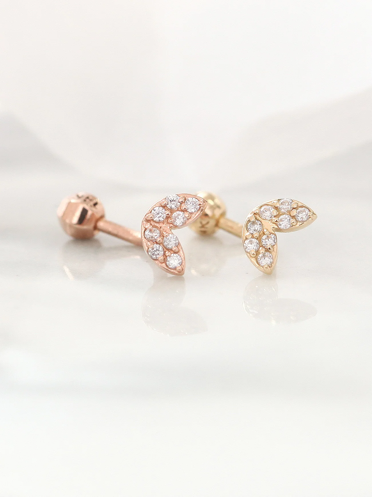 14K Gold Sprout Rook Piercing 18G16G - Image 4