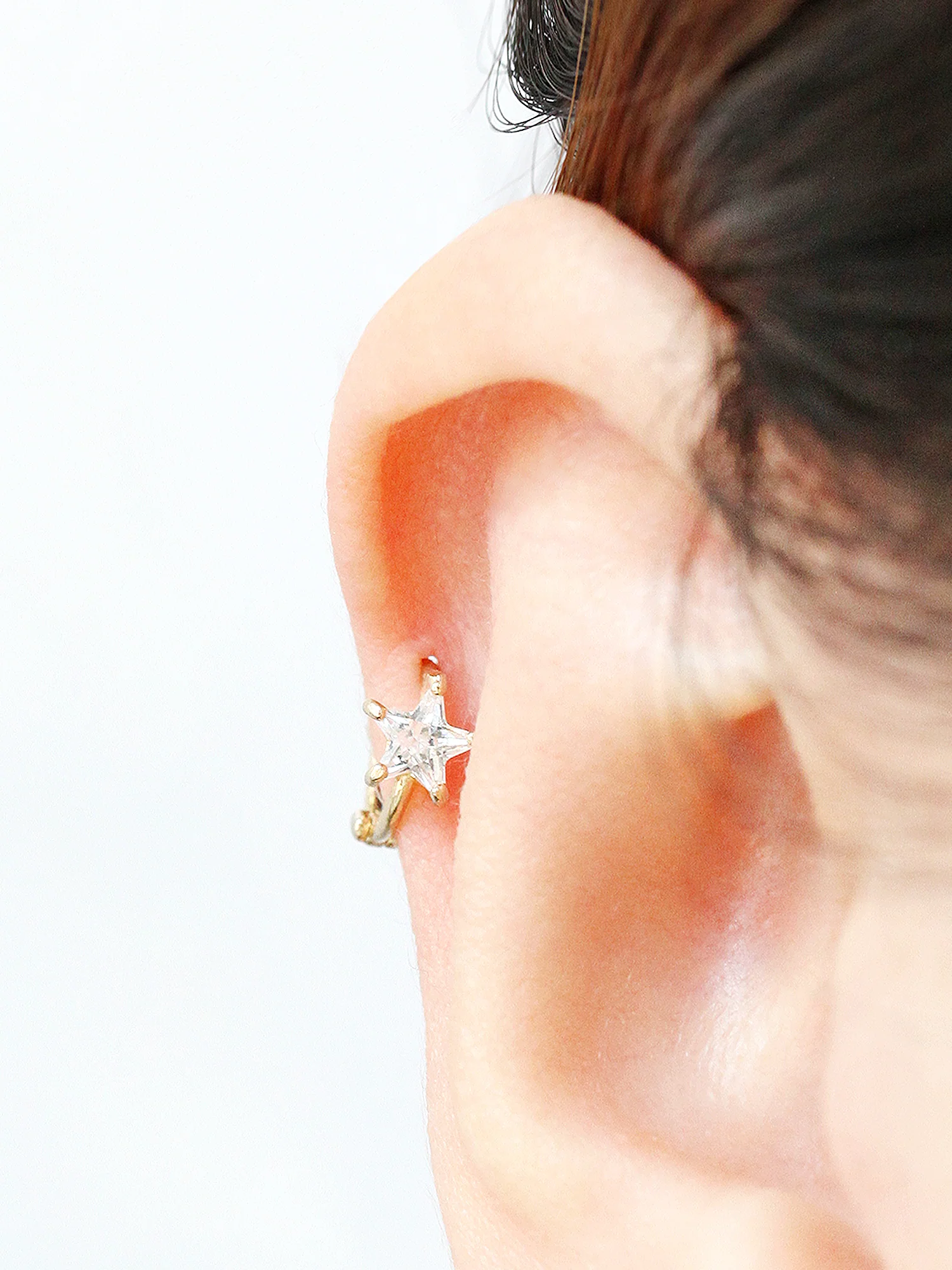 14K Gold Star Hoop Earring - Image 4