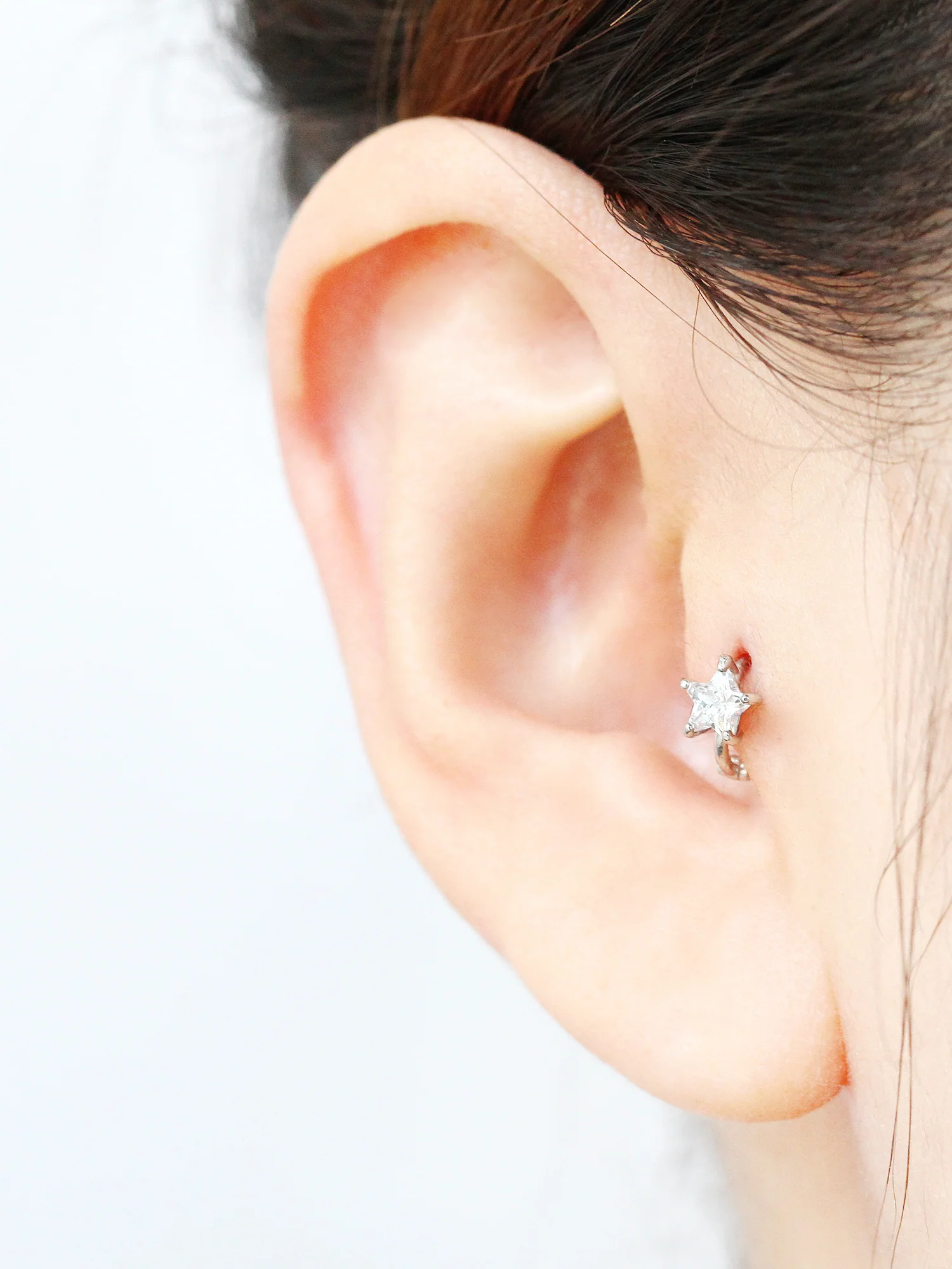 14K Gold Star Hoop Earring - Image 5