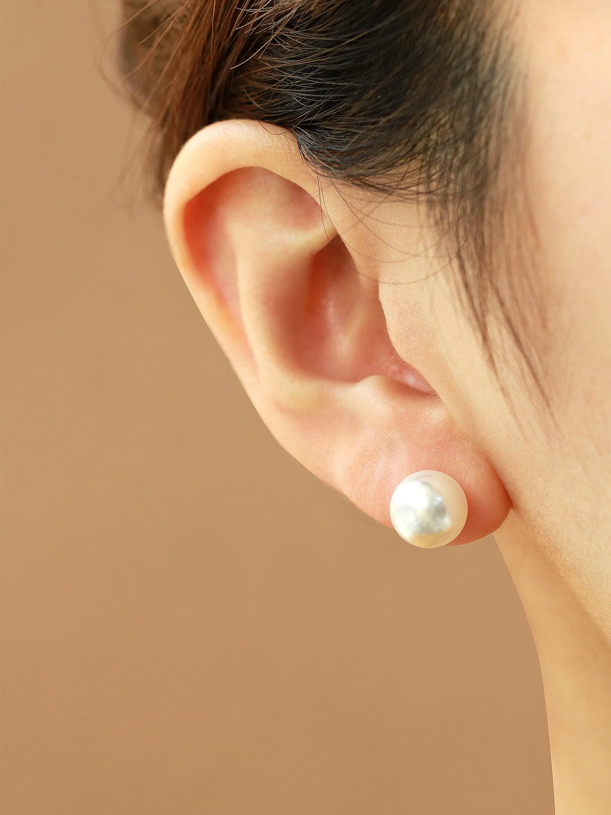 14K Gold Swarovski Pearl Stud Earring - Image 8