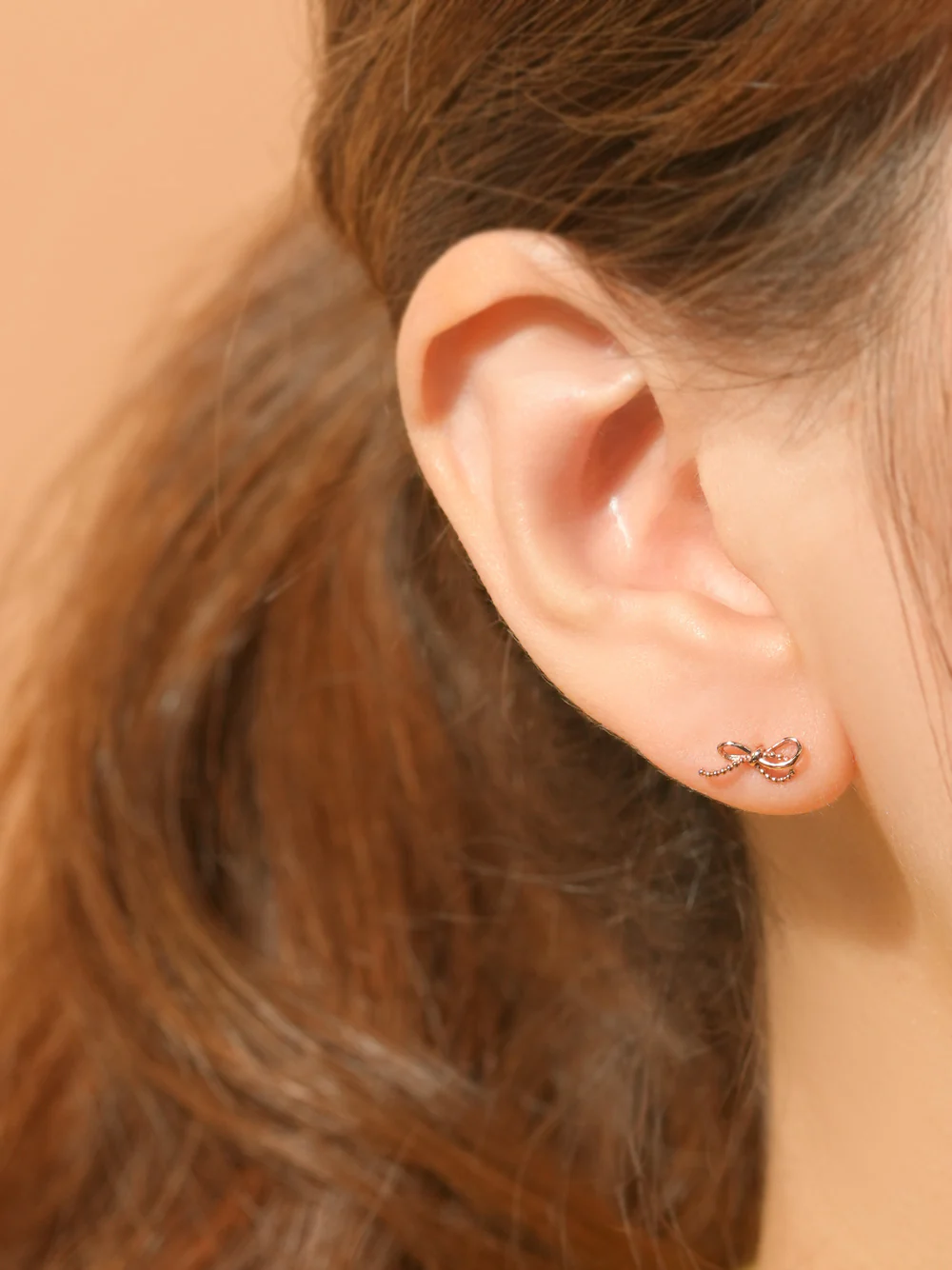 14K Gold Tail Ribbon Cartilage Earring 20G18G16G - Image 4