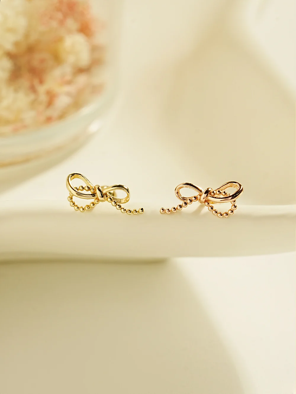 14K Gold Tail Ribbon Cartilage Earring 20G18G16G - Image 5