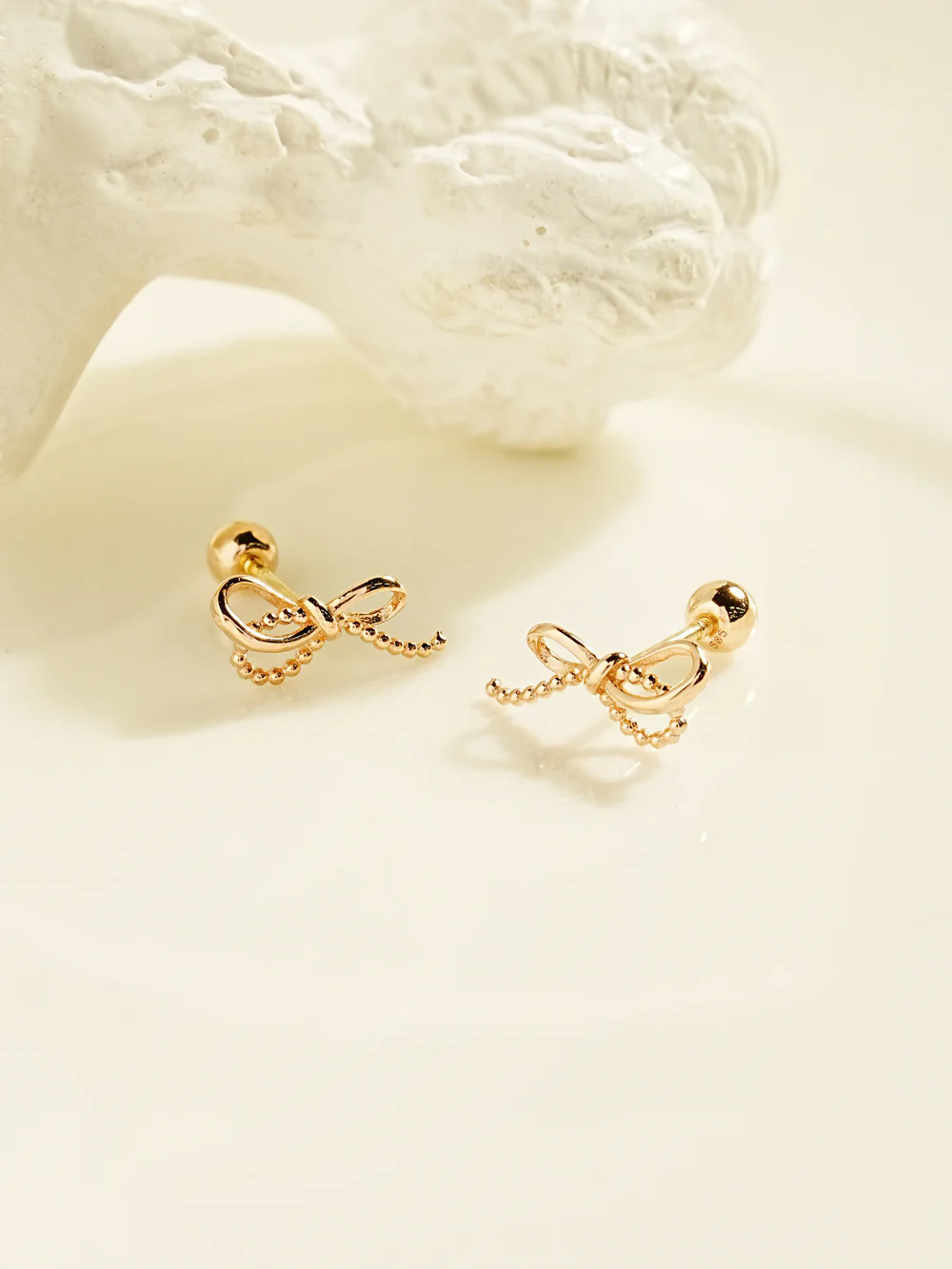 14K Gold Tail Ribbon Cartilage Earring 20G18G16G - Image 7