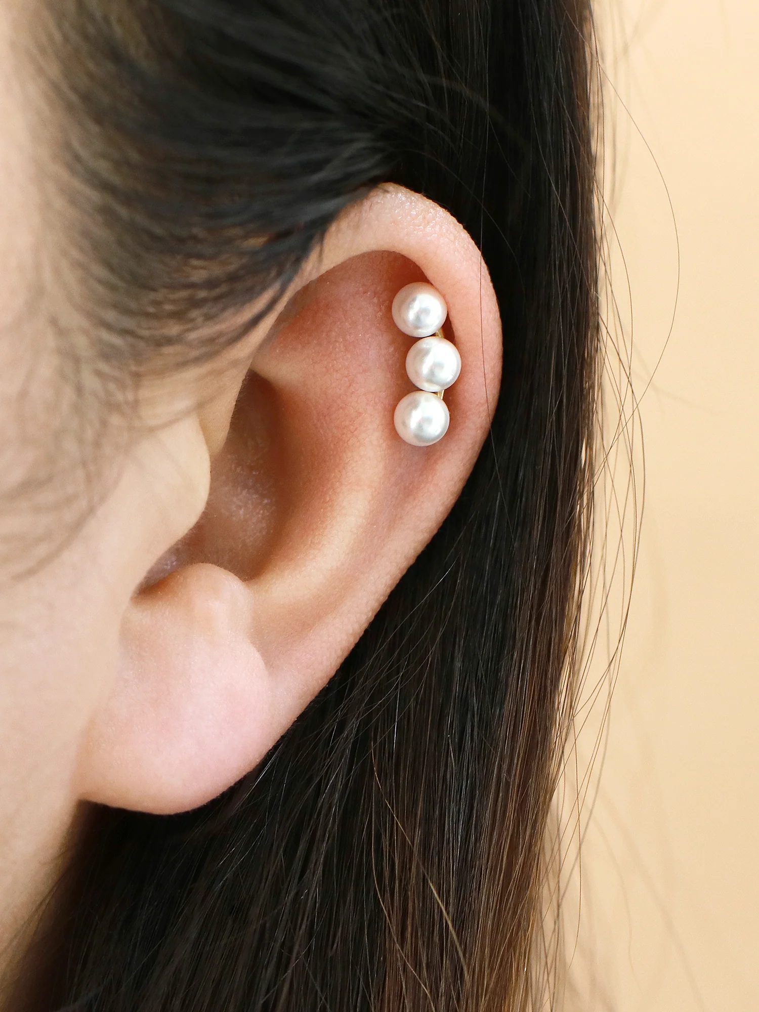 14K Gold Triple Flower Pearl Cartilage Earring 18G16G - Image 14