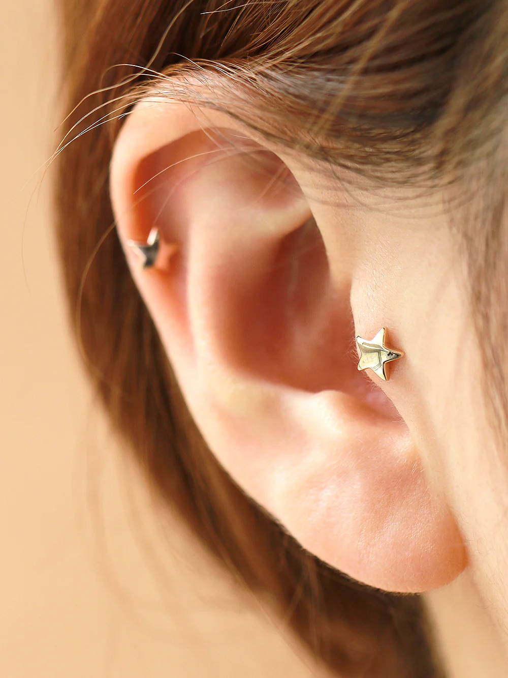 14K Gold Internally Threaded Volume Moon & Star Labret Piercing 18G16G - Image 4