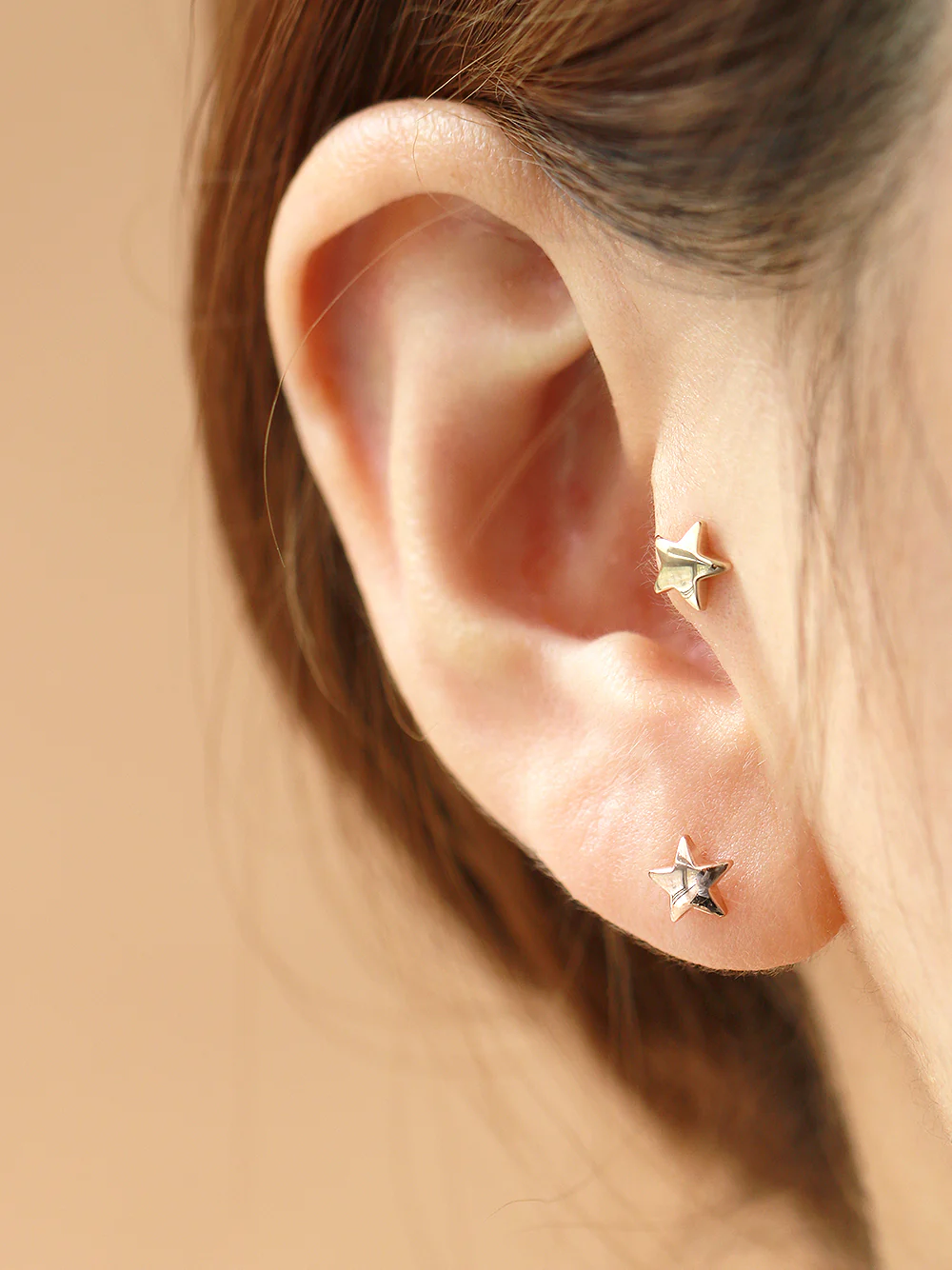 14K Gold Internally Threaded Volume Moon & Star Labret Piercing 18G16G - Image 6