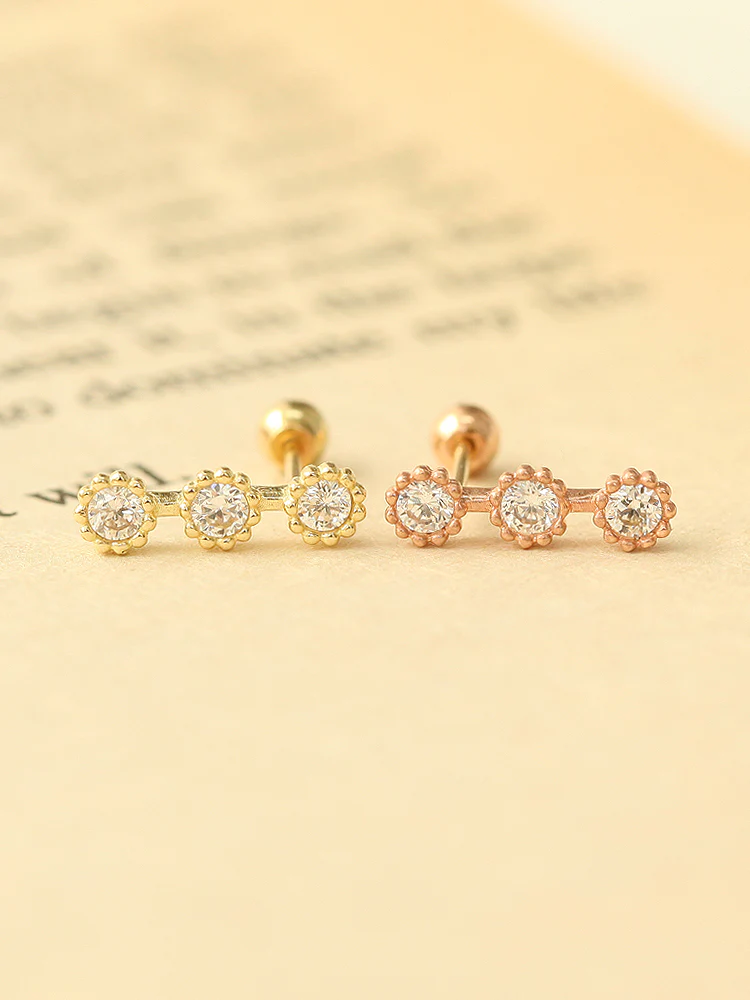 14K Gold Cubic Stick Cartilage earring 20g - Image 4