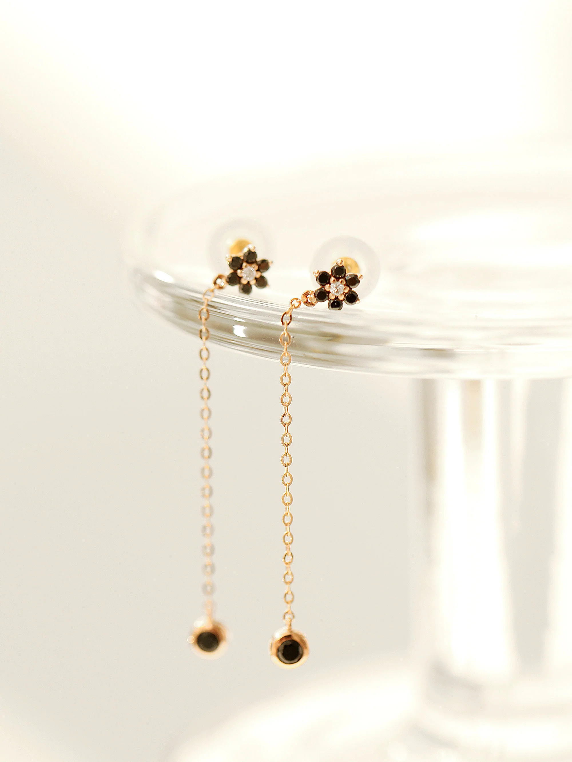 14K Gold Lovely Flower Drop Earring - Image 5