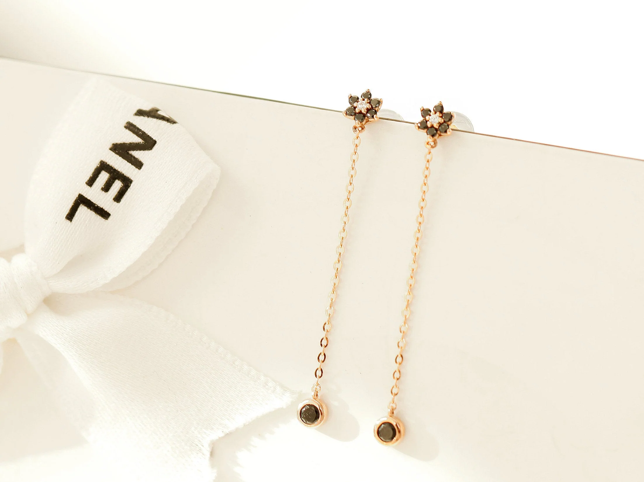 14K Gold Lovely Flower Drop Earring - Image 8