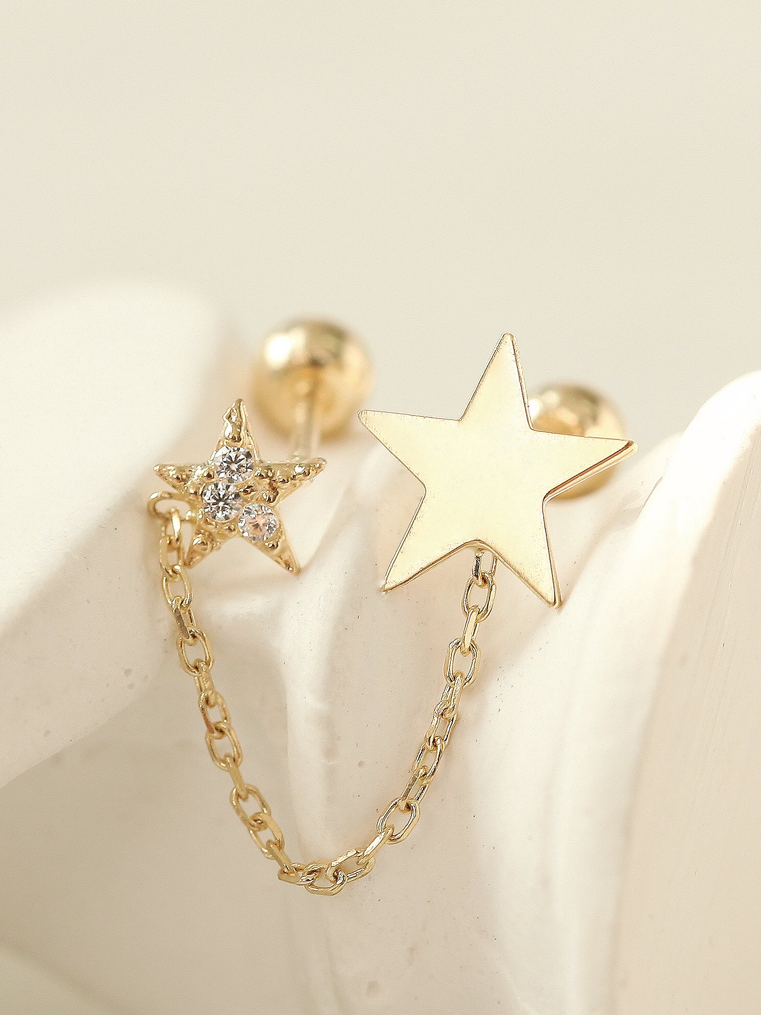 14K Gold Double Star Layered Cartilage Earring 20G - Image 4