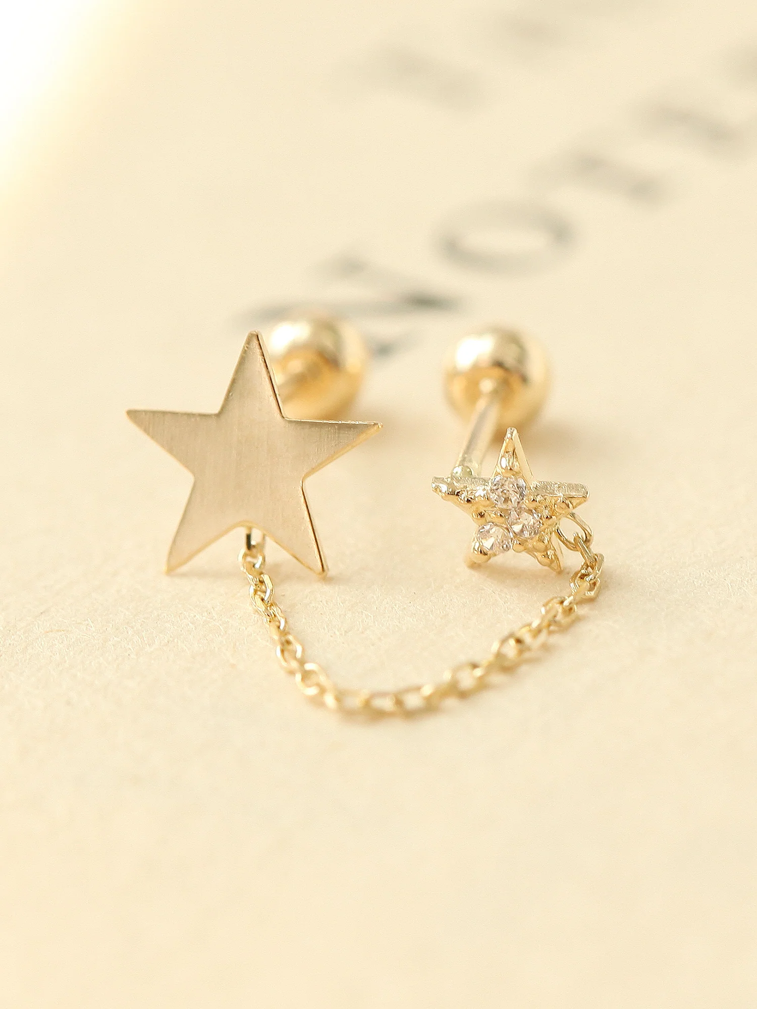 14K Gold Double Star Layered Cartilage Earring 20G - Image 6