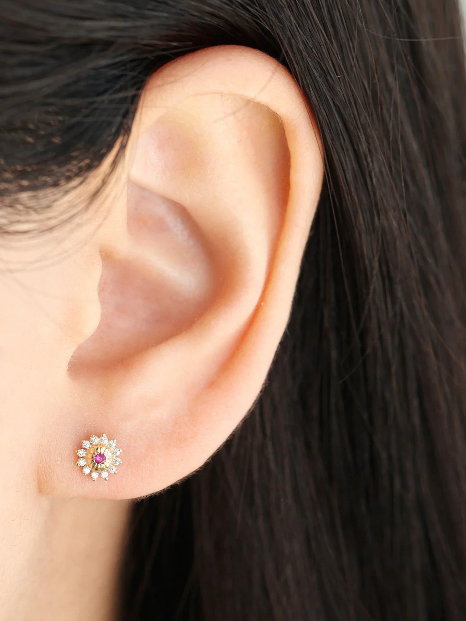 14K Gold Sun Flower Labret Piercing 18G - Image 8