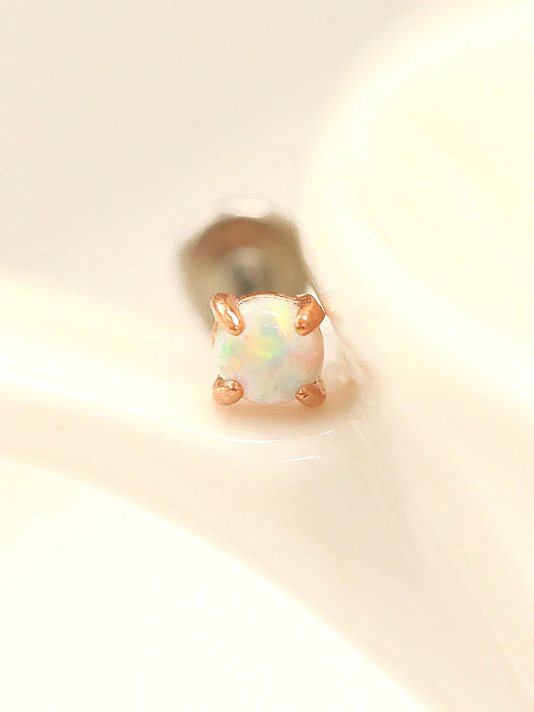 3mm Opal Cartilage piercing - Image 5