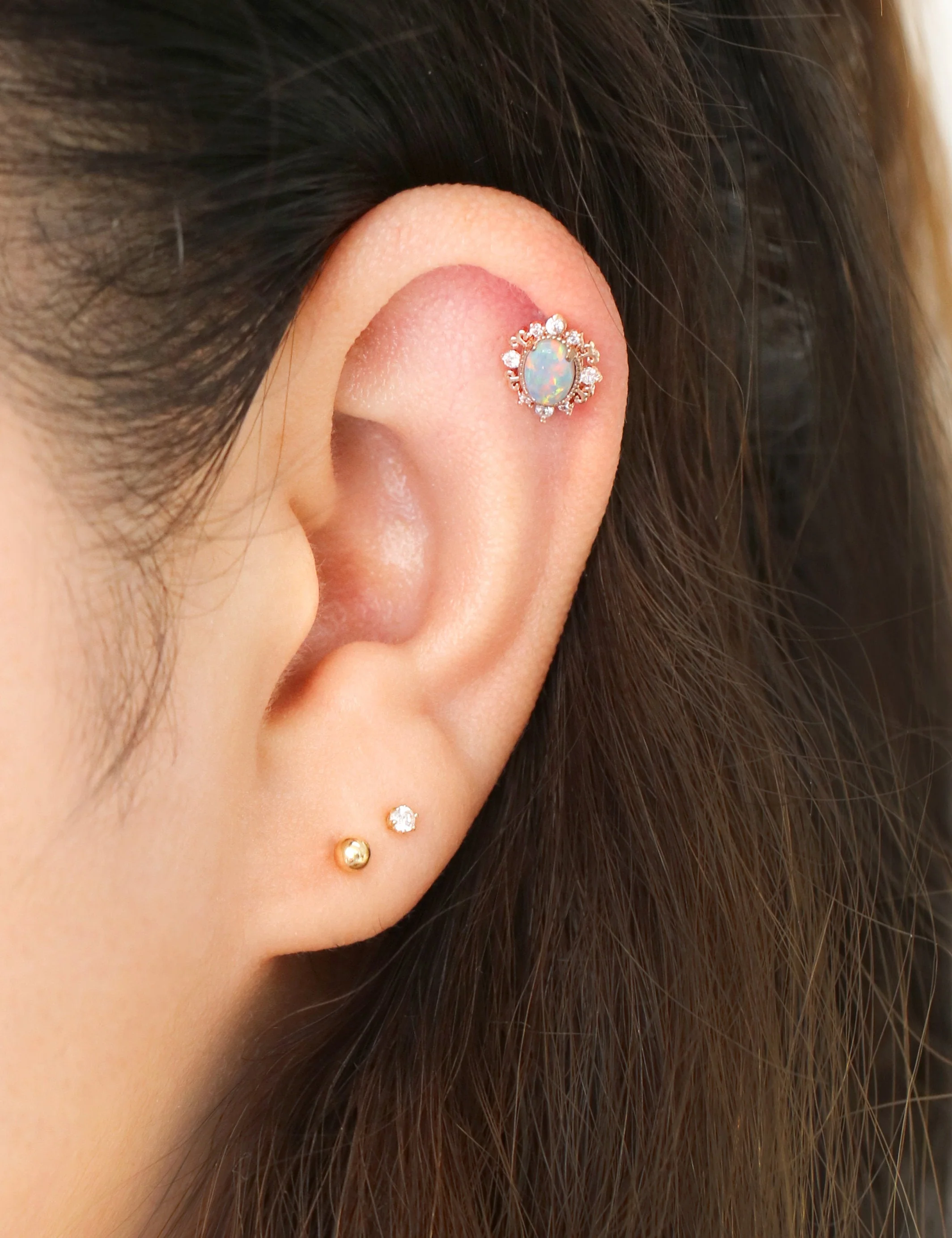 Antique Oval Opal Cartilage earring - Image 3