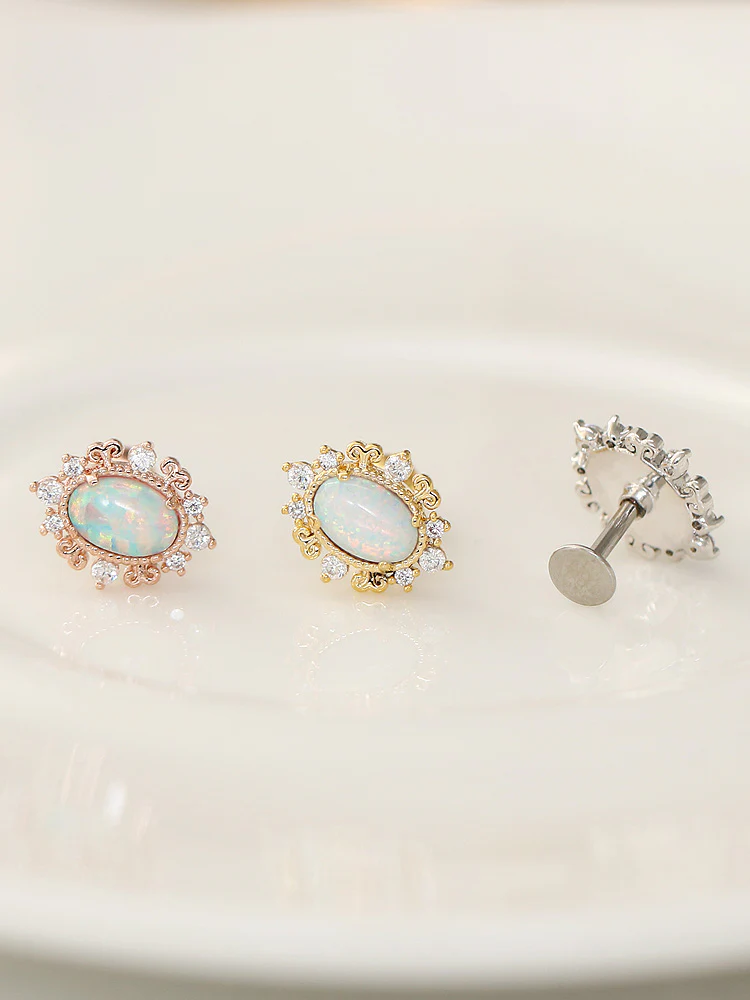 Antique Oval Opal Cartilage earring - Image 4