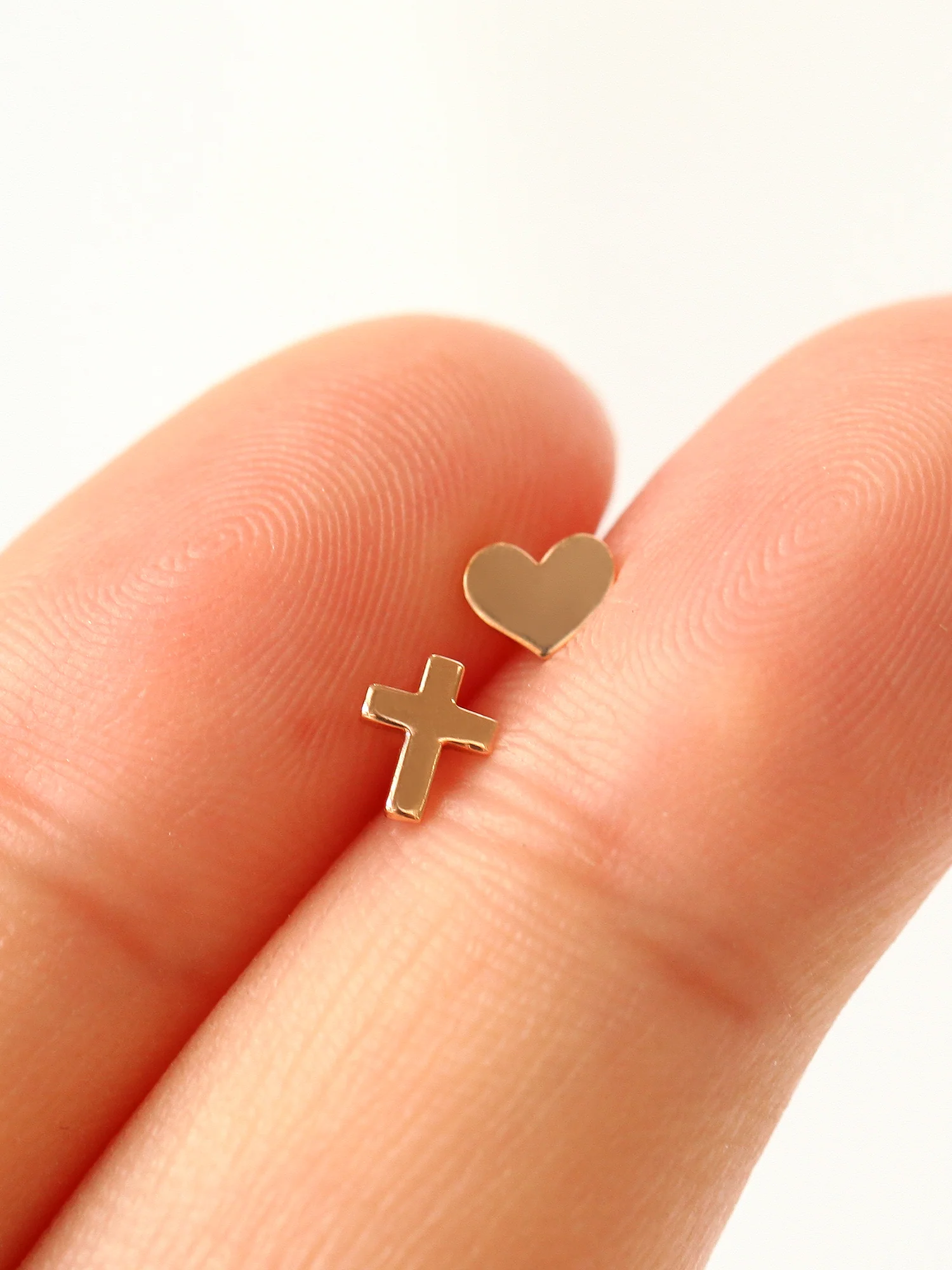 14K Gold Dainty Heart & Cross Cartilage Earring 18g16g - Image 5